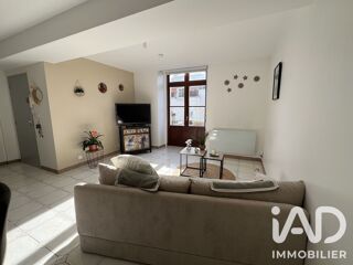  Appartement à louer 3 pièces 87 m²