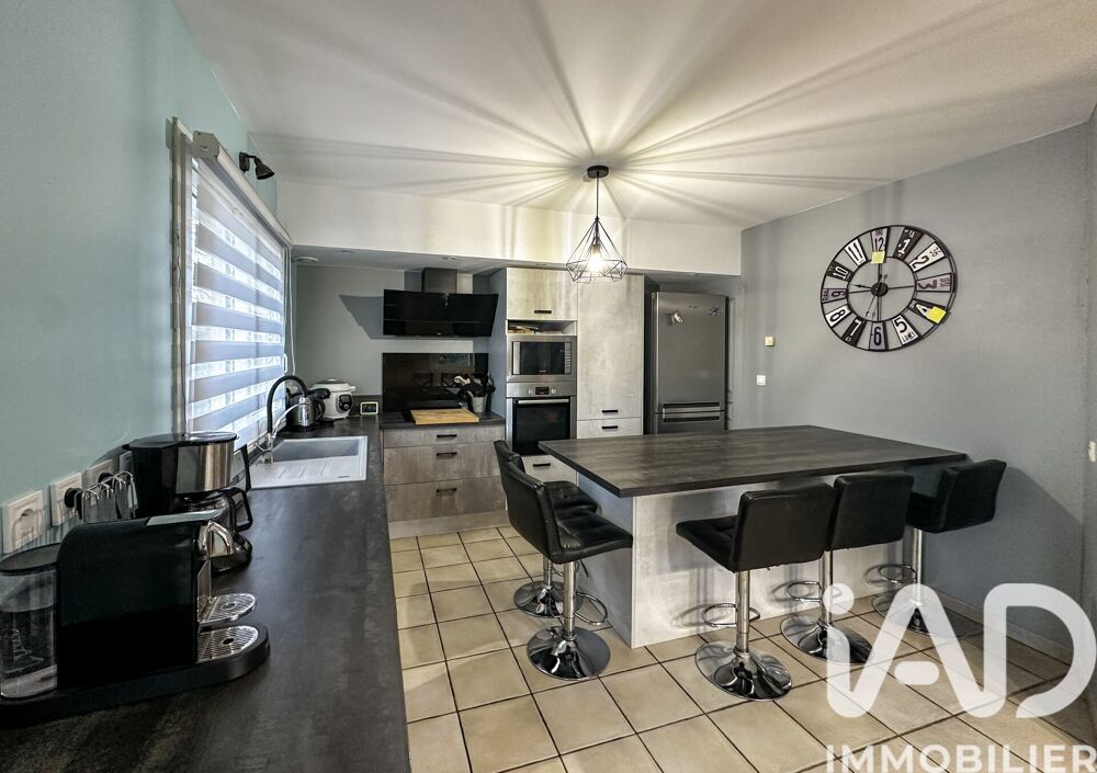 Vente Maison de village 7 pièces