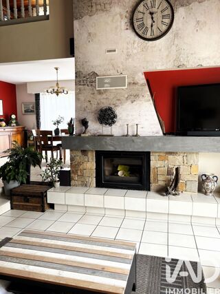  Maison � vendre 9 pi�ces 222 m�