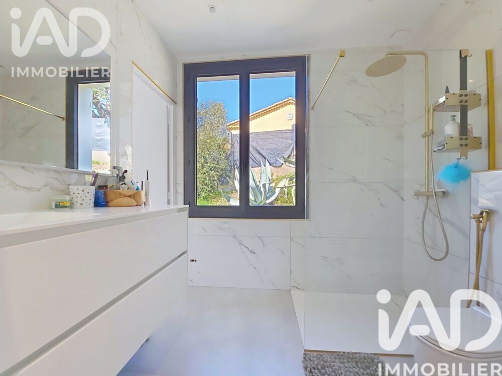 à vendre  Maison Roquebrune-sur-Argens (83520)