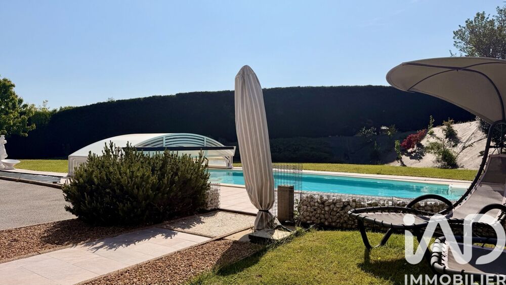 � vendre  Maison Grez-Neuville (49220)