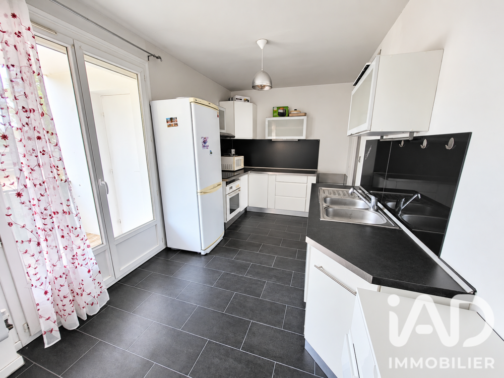 Vente Appartement Vente Appartement 4 pièces Sury-le-comtal