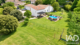  Maison à vendre 15 + pièces 282 m²