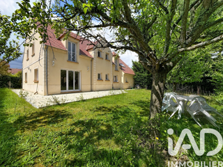  Maison � louer 8 pi�ces 210 m� Bussy-saint-georges