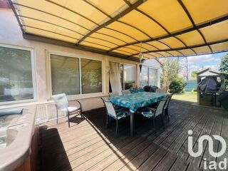  Maison à vendre 6 pièces 151 m²