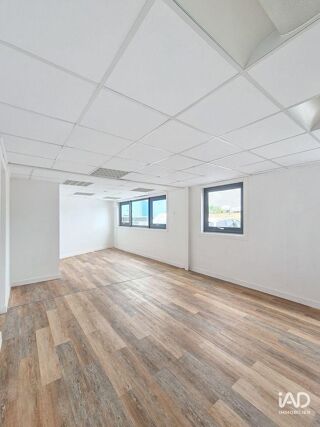   Location Bureaux 32 m&sup2; La rochelle