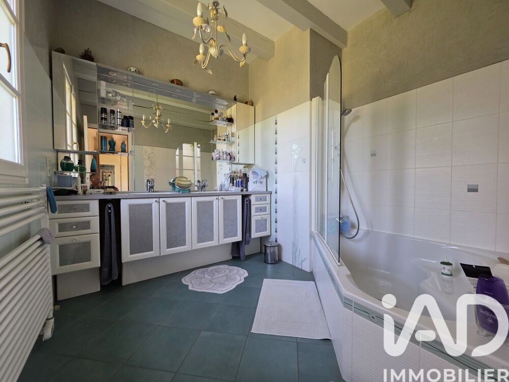 à vendre  Maison Saint-Céré (46400)