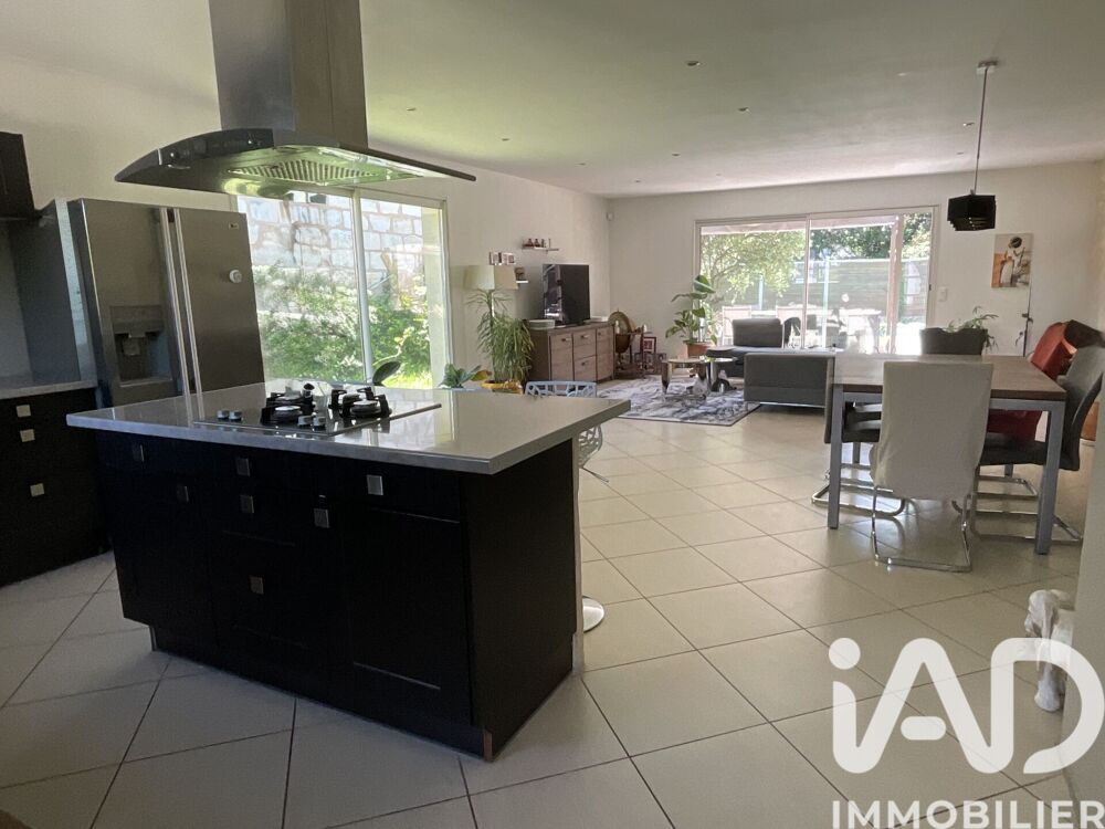 Vente Maison Vente Maison traditionnelle 6 pièces Parempuyre