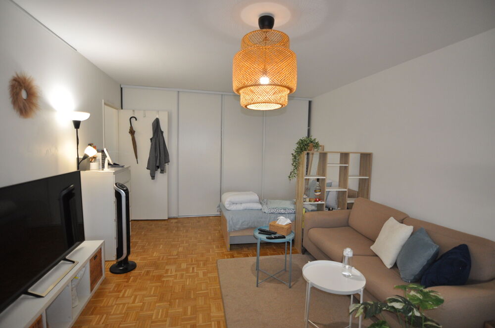 Location Appartement Puteaux - Quartier République -Grand studio de 37 m² Puteaux