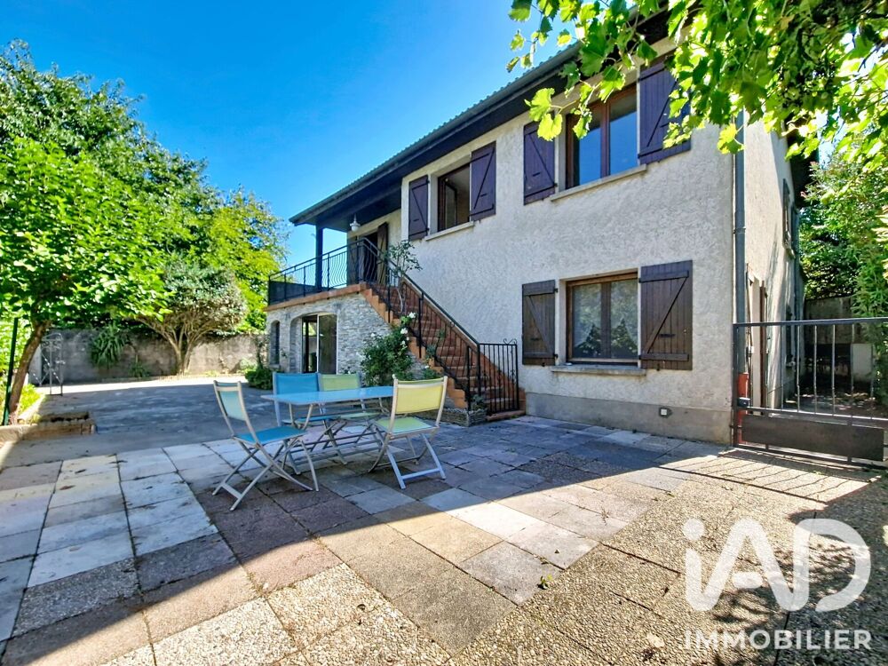 Vente Maison Vente Maison traditionnelle 10 pièces Saint-martin-d'hères