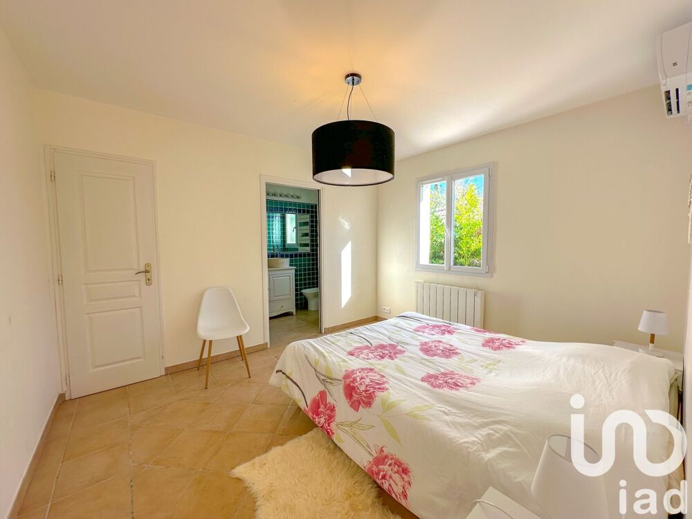 à vendre  Maison Roquebrune-sur-Argens (83520)