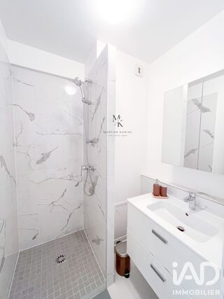  Appartement à louer 3 pièces 80 m²