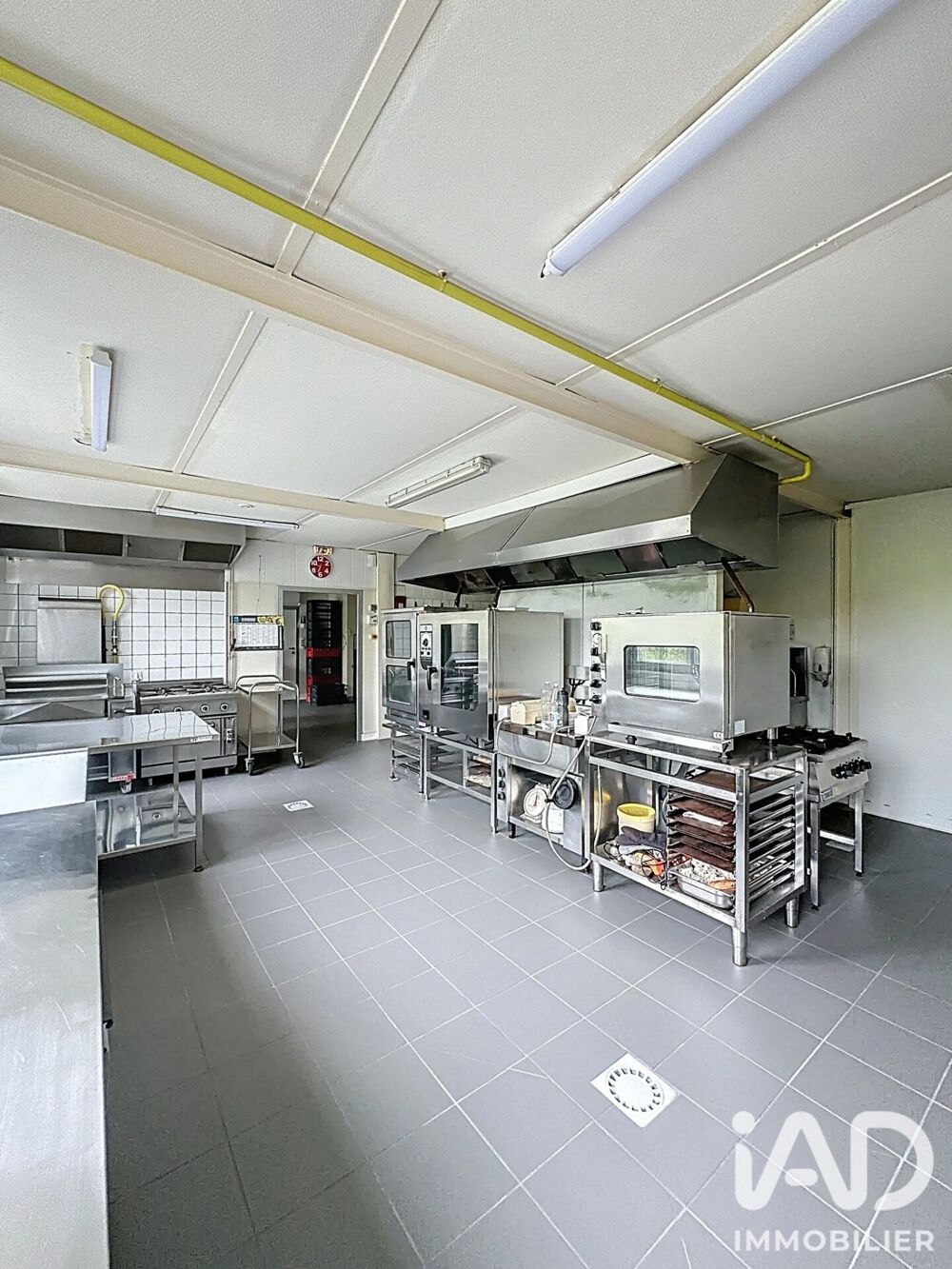   Vente Traiteur 420 m&sup2; 
