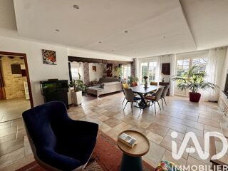  Maison à vendre 11 pièces 279 m²