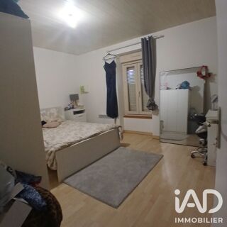  Appartement à louer 2 pièces 74 m²