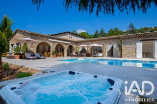  Maison à vendre 9 pièces 345 m²