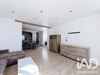  Appartement à louer 2 pièces 55 m²