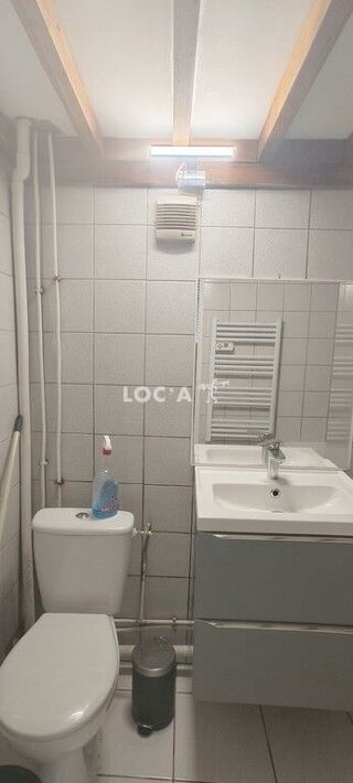 Appartement à louer 1 pièce 32 m²
