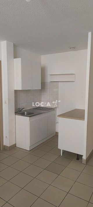  Appartement à louer 1 pièce 35 m²