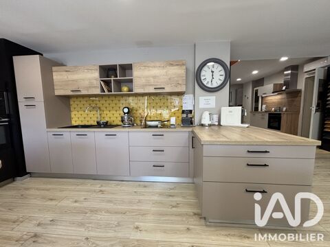   Vente Charpente, Menuiserie 320 m&sup2; 