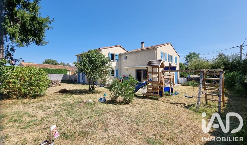 Vente Maison Vente Maison/villa 8 pièces Jonzac