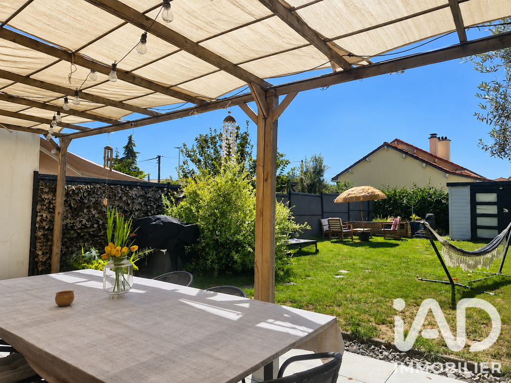 vente Maison - 4 pièce(s) - 90 m² Saint-Léger-les-Vignes (44710)