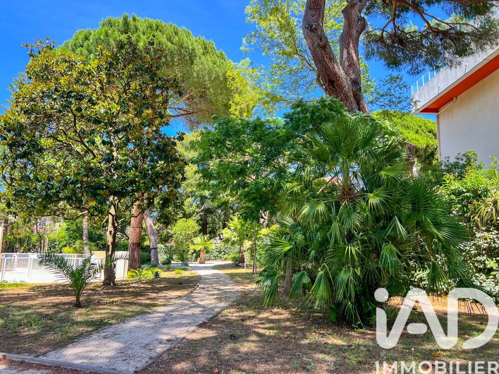 à vendre  Appartement Hyères (83400)
