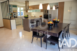  Maison � vendre 6 pi�ces 150 m�