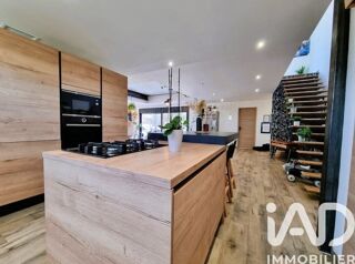  Maison � vendre 7 pi�ces 220 m�
