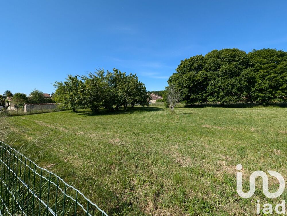 Vente Terrain Vente Terrain à bâtir 1 000 m&sup2; Louzac-saint-andré