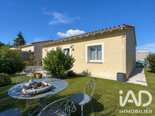 Vente Maison Vente Maison/villa 3 pièces Saint-vidal
