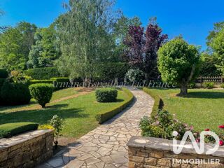  Maison à vendre 8 pièces 196 m²