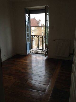  Appartement à louer 3 pièces 60 m²