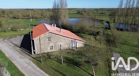 Vente Boutique/Local commercial 190 m&sup2; 181800 79200 Gourgé