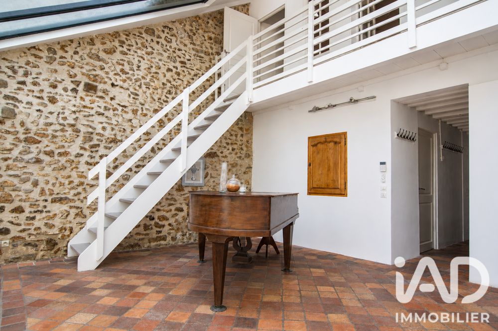 Location Maison/villa 11 pièces