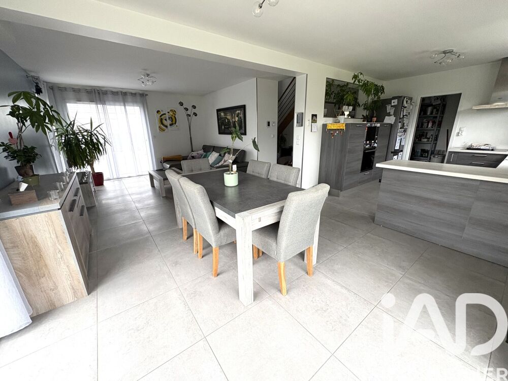 vente Maison - 5 pièce(s) - 122 m² Saveuse (80470)