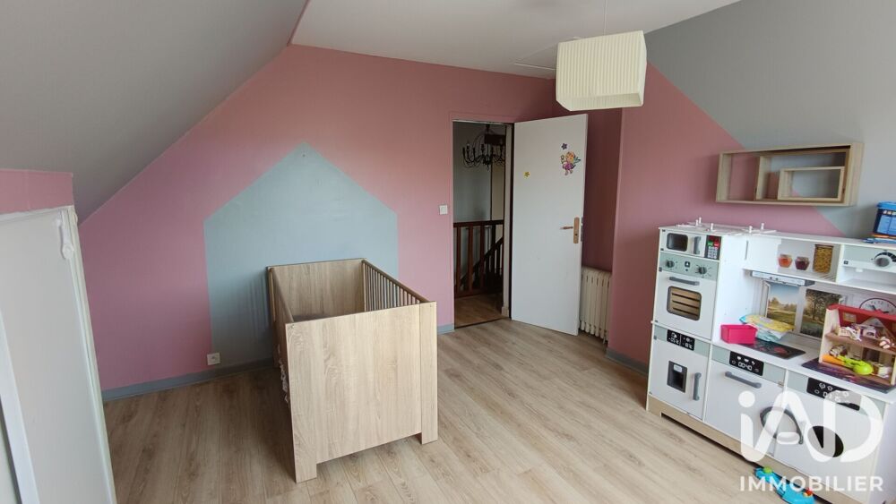 vente Maison - 5 pièce(s) - 118 m² Sablé-sur-Sarthe (72300)