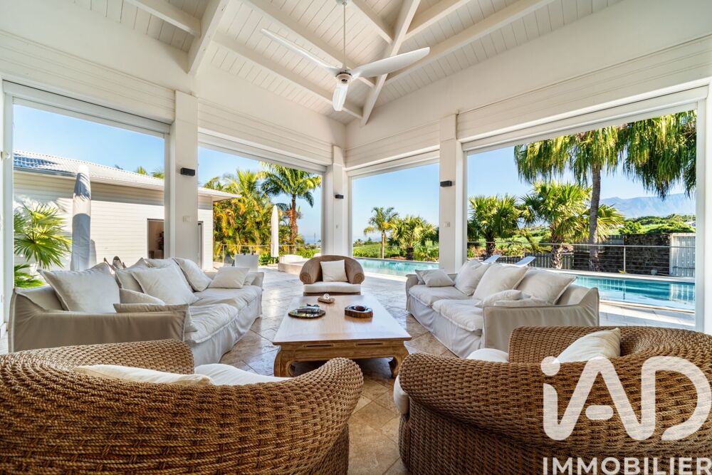 vente Maison - 8 pièce(s) - 385 m² Saint-Pierre (97410)