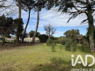  Terrain à vendre 684 m²