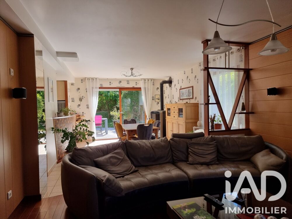 Vente Maison Vente Maison traditionnelle 7 pièces Bourgbarré