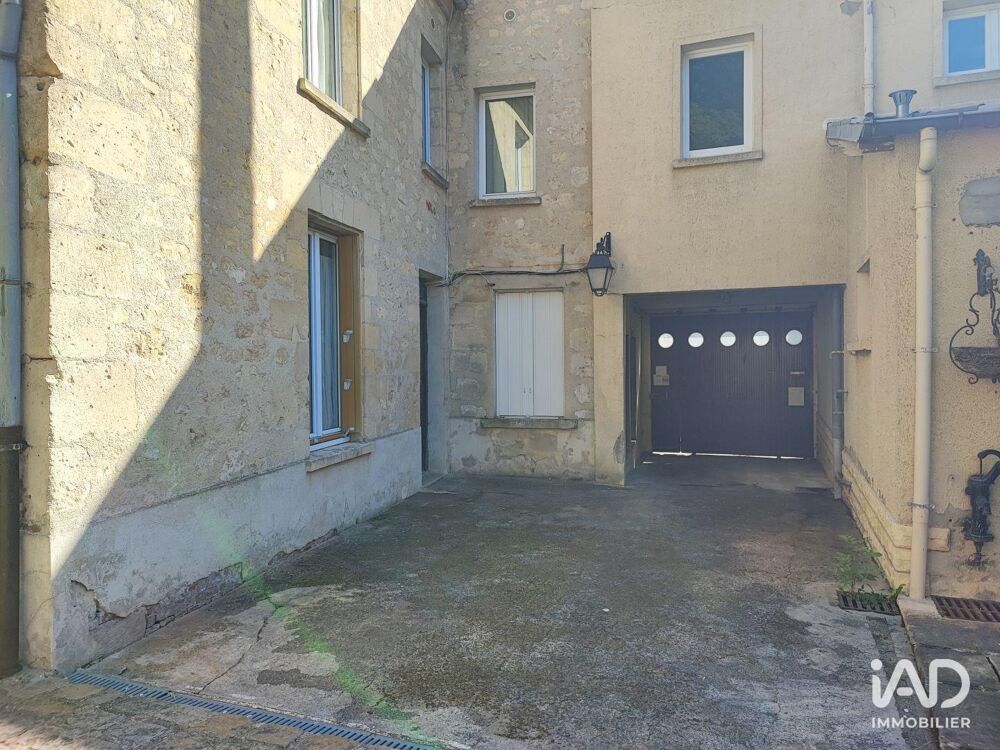 Location Parking/Garage Location Garage 52 m&sup2; Chars