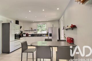  Maison à vendre 8 pièces 185 m²