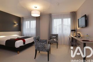  Immeuble à vendre 5000 m²