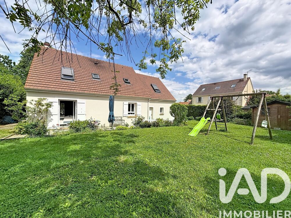 Vente Maison Vente Maison traditionnelle 7 pièces Magny-les-hameaux