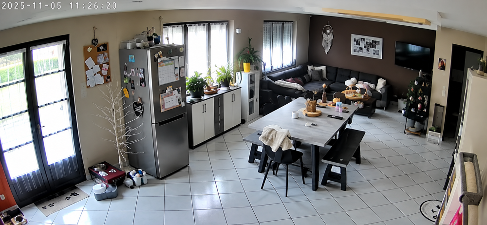 BOURG-LÈS-VALENCE  GRAND APPARTEMENT AVEC TERRASSE, JARDIN ET CLIMATISATION