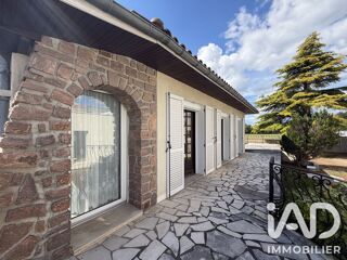  Maison à vendre 10 pièces 240 m²