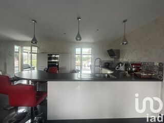  Maison à vendre 9 pièces 195 m²
