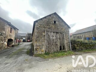  Parking / Garage à vendre 85 m²