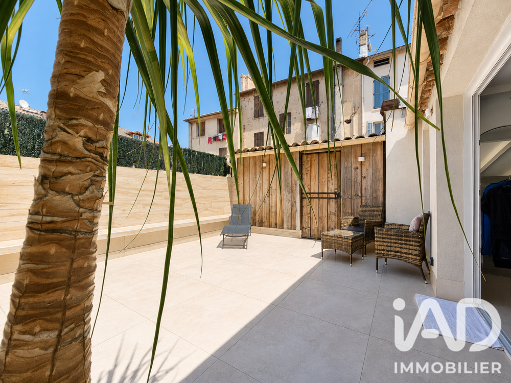 à vendre  Appartement Saint-Raphaël (83700)
