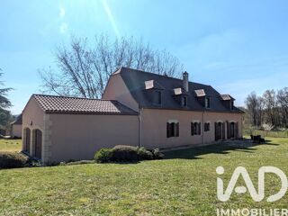  Maison à vendre 9 pièces 277 m²